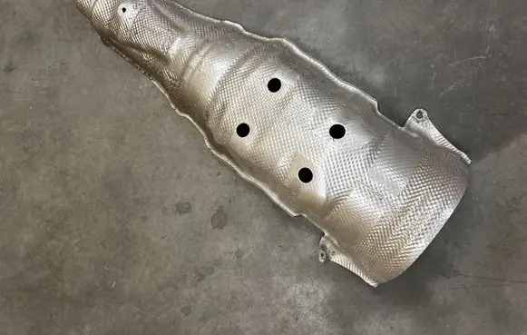 Toyota Auris E180 Exhaust heat shield