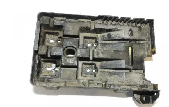 Volvo S40, V40 Battery bracket 864204 887656