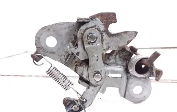 Citroen Berlingo Engine bonnet/hood lock/catch