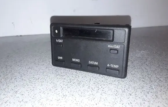 BMW 5 E34 Screen/display/small screen 62131374288