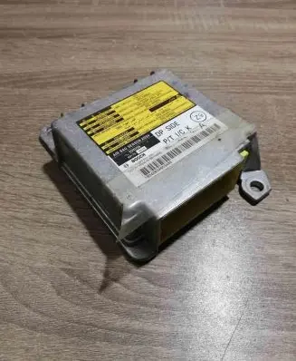 Lexus IS 220D-250-350 Airbag control unit/module 8917053110 0285001904