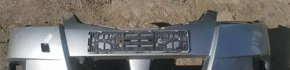 Subaru Legacy Front bumper pilkas