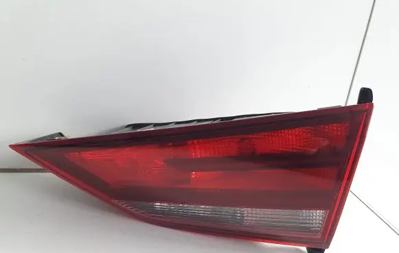 Audi A3 S3 8V Tailgate rear/tail lights 8V5945094G