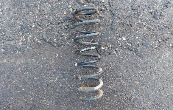 Suzuki Jimny Front coil spring