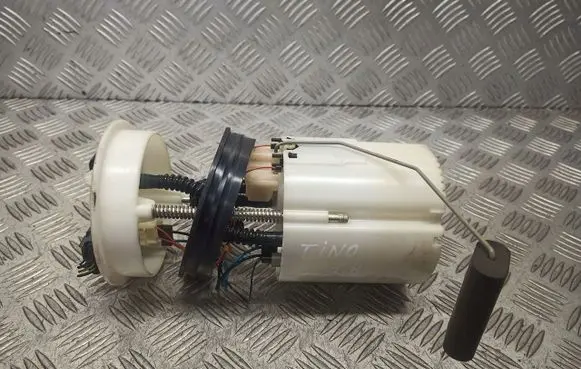 Nissan Almera Tino Mechanical fuel pump 17040BN805