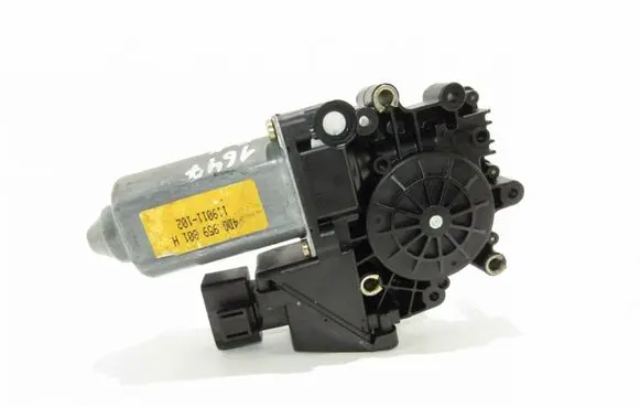 Audi A8 S8 D2 4D Rear door window regulator motor 4D0959801H