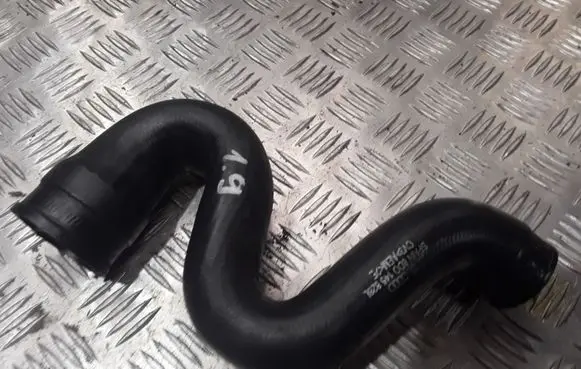 Audi A4 S4 B6 8E 8H Intercooler hose/pipe 8D0145828L