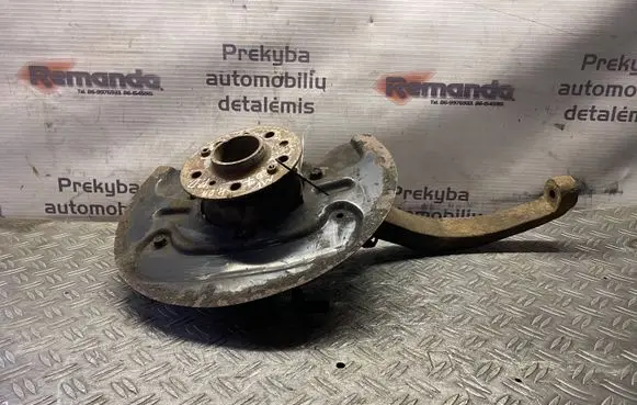Mercedes-Benz ML W164 Front wheel hub