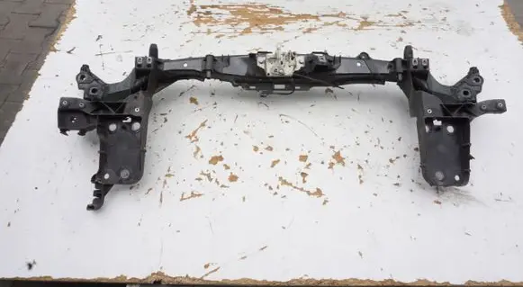 Renault Kangoo II Radiator support slam panel
