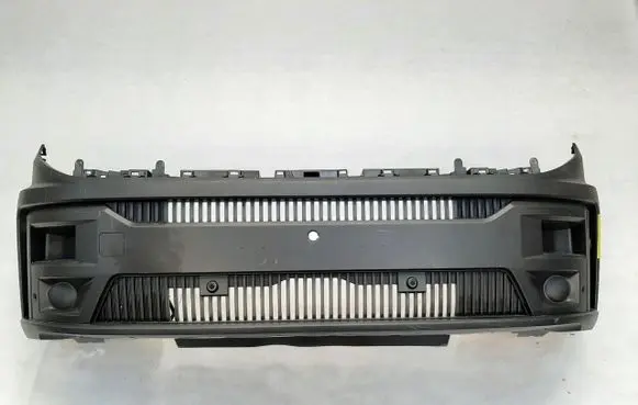 Renault Master IV Front bumper 622541366R