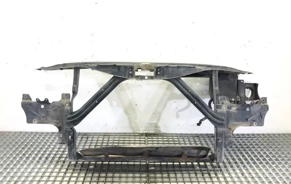 Seat Leon (1M) Front bodywork piece 