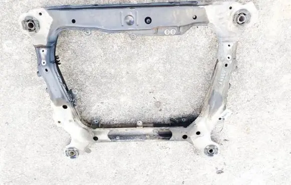 Volvo XC90 Front subframe