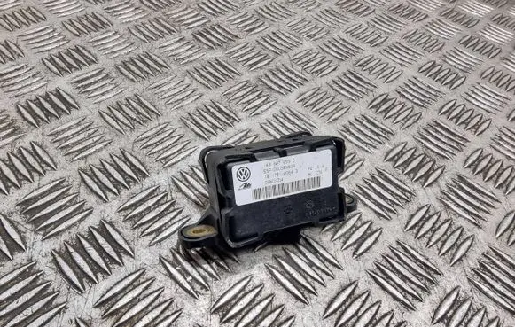 Volkswagen Golf V ESP acceleration yaw rate sensor 1K0907655D CV76C14314 10170103643