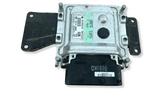 KIA Ceed Engine control unit/module 391192B260 391052B060 9001090051KD