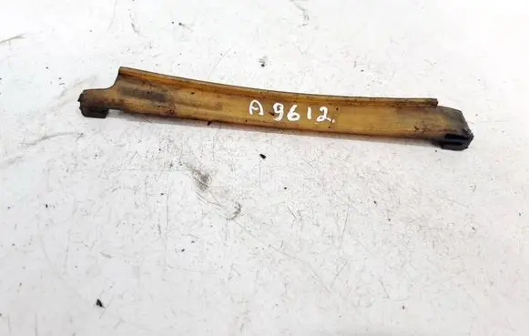 Nissan Primera Slide rail for timing chain 