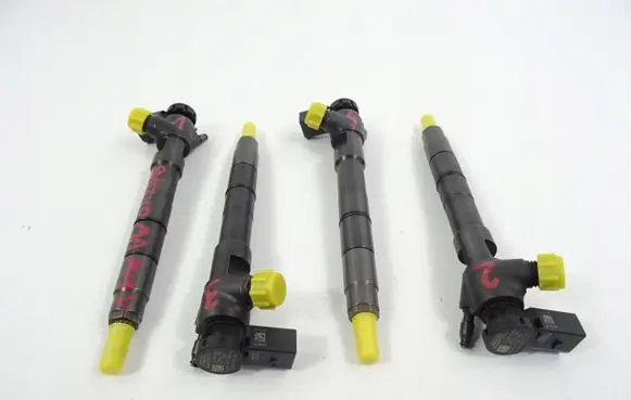 Volkswagen Golf VII Fuel injectors set 