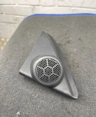 Toyota Auris E180 Front door speaker 6749102380 8616002A40