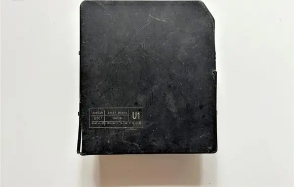 Nissan Leaf I (ZE0) Fuse module 284B73NA0A