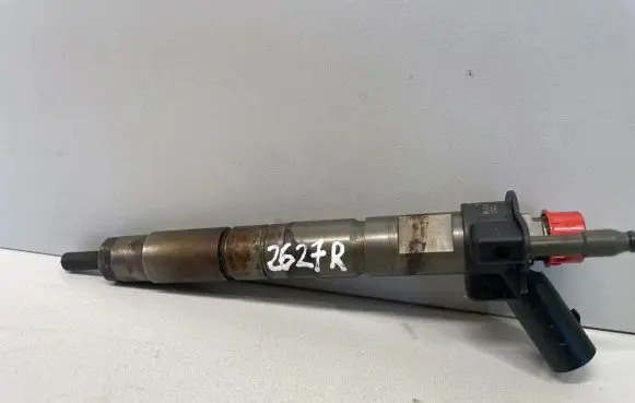 BMW X5 E70 Fuel injector 780542803 0445116024