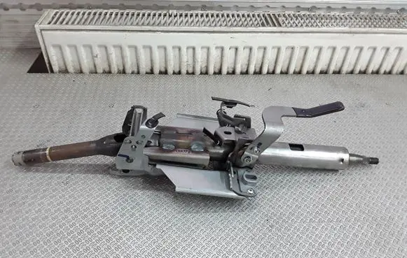 Mitsubishi Lancer X Steering column universal joint