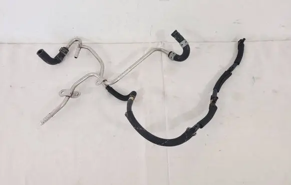 Volkswagen PASSAT B7 Fuel return line/hose 03L201360AD