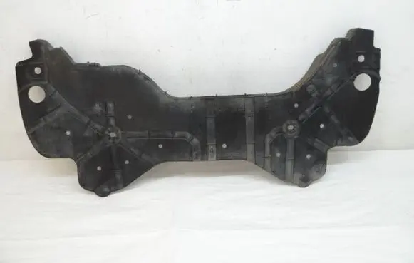 Engine splash shield/under tray