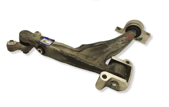 Volvo XC90 Front lower control arm/wishbone 32381881