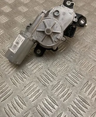 Mercedes-Benz E W213 Rear window wiper motor A2139065901