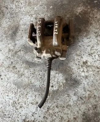 Rear brake caliper
