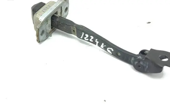 Renault Megane IV Rear door check strap stopper
