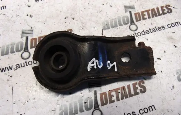 Toyota Avensis T220 Radiator support slam panel bracket 