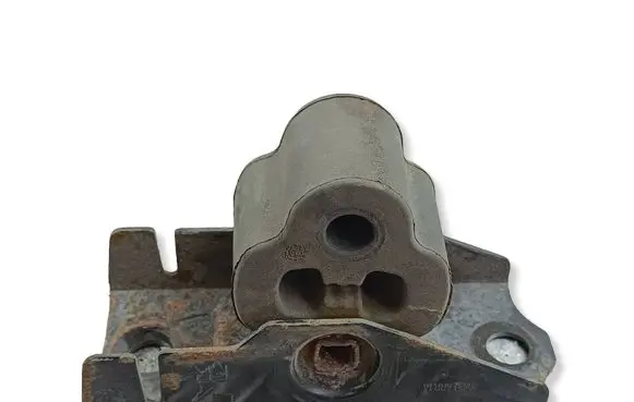 Mitsubishi Outlander IV Muffler mount bracket/holder 