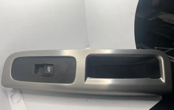 Volvo S40 Electric window control switch 8663815 BSW464