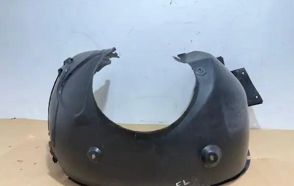 BMW Z4 E85 E86 Front wheel arch liner splash guards 51717012727