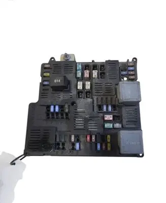 Volvo V60 Fuse module 32212297