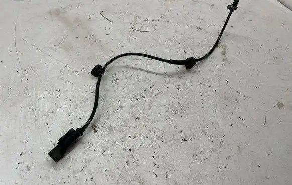 Ford Mustang VI ABS rear brake sensor FR3C2C190BA 0265009585