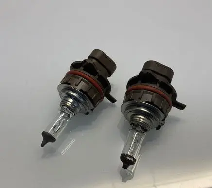 Mercedes-Benz E W211 Headlight/headlamp bulb 