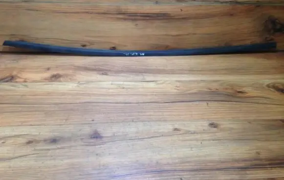 Audi A4 S4 B6 8E 8H Front door glass trim molding 