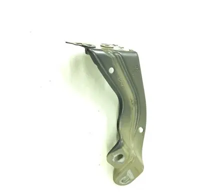 Volkswagen T-Roc Fender mounting bracket 2GA821135