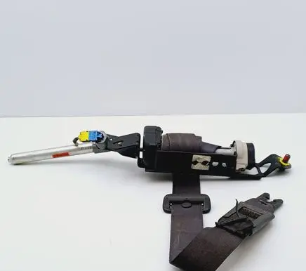 Volvo S60 Front seatbelt