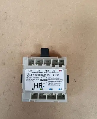 Mercedes-Benz GLC AMG Door control unit/module A1679004811