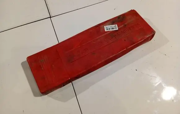Nissan Micra Emergency warning sign