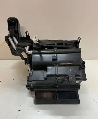 Mazda 3 III Interior heater climate box assembly GA041BJS7 H7651BHS3-00
