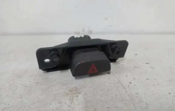 Ford Focus Hazard light switch 4M5T-13A350-AC