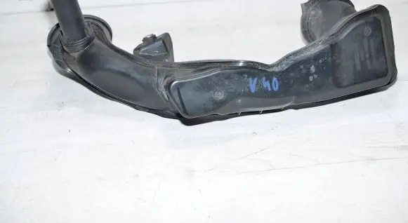 Volvo V40 Intercooler hose/pipe 31370135