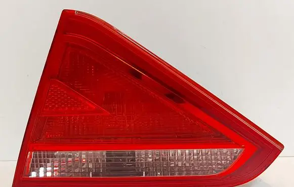 Audi A5 8T 8F Tailgate rear/tail lights 8T0945094