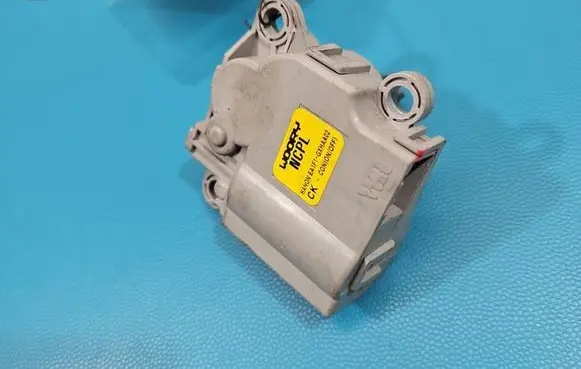 KIA Stinger A/C air flow flap actuator/motor EA1F1-GXHAA02 IMPRK1522282