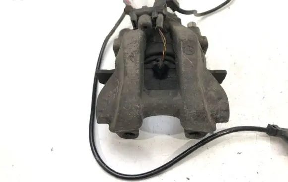 Rear brake caliper