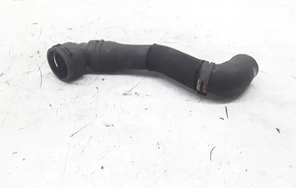 Skoda Fabia Mk1 (6Y) Engine coolant pipe/hose