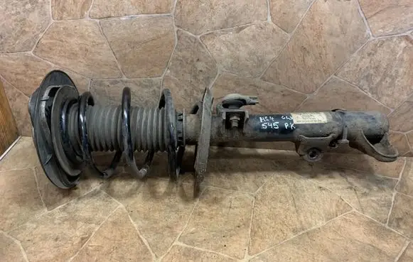 Mercedes-Benz CLS C218 X218 Front shock absorber/damper A2183204113